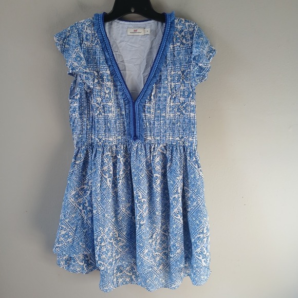 Vineyard Vines Dresses & Skirts - Vineyard Vines Women's Size Medium Cay Scarf‎ Print Pintuck Dress Fringe Mini